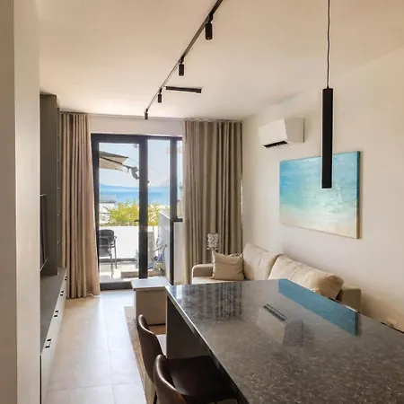 Apartment Eagle | Private Pool Sarande