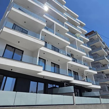 Eagle | Private Pool Daire Saranda